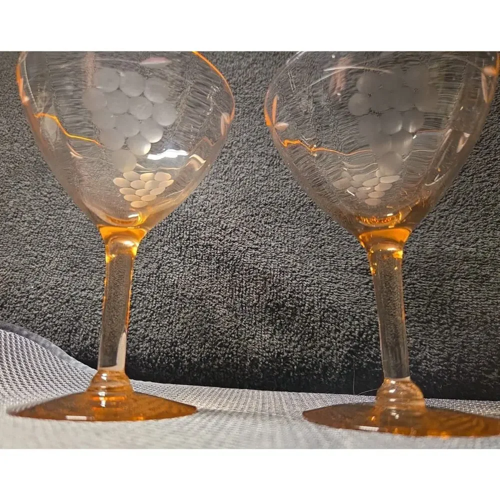 Set Of 2 vintage pink martini glasses delicate etched grape motifs 5